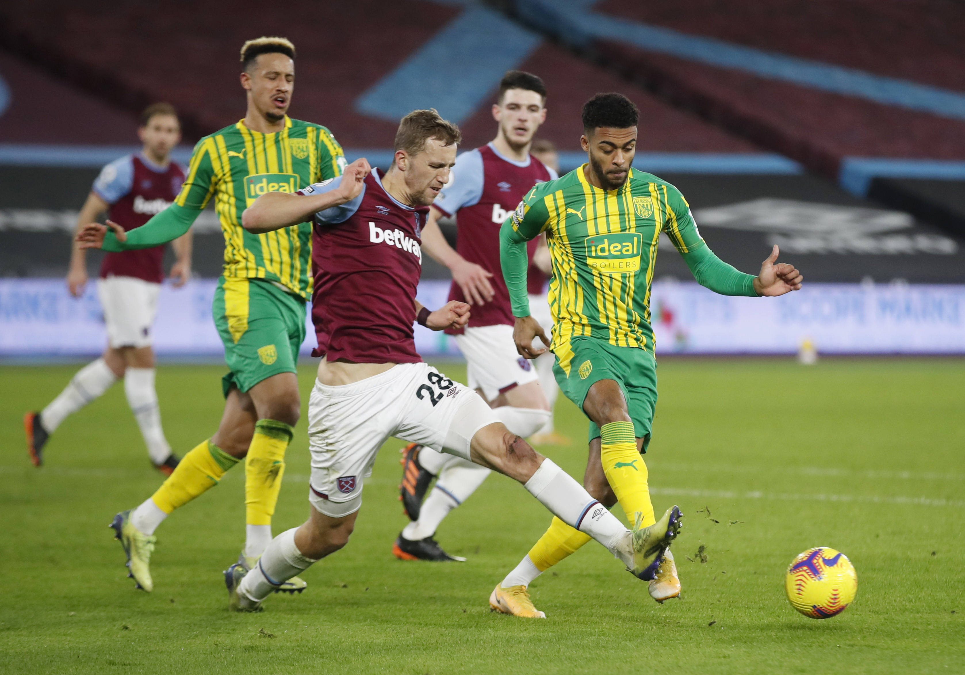 于其竞技水 于其竞技水